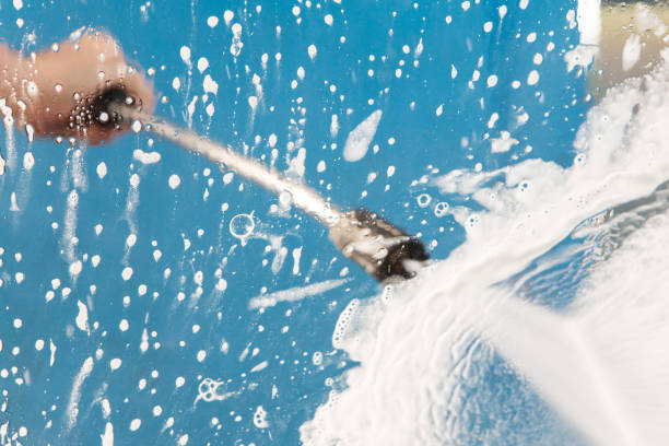 Best Gutter Cleaning  in Mont Belvieu, TX